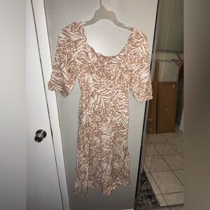 WOMANS DRESS SIZE SMALL NWT